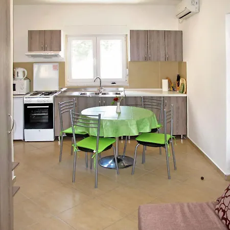 Apartment Josip - Vir125 Apartment Vir