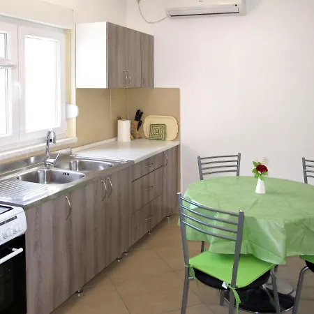 Apartment Josip - Vir125 Vir